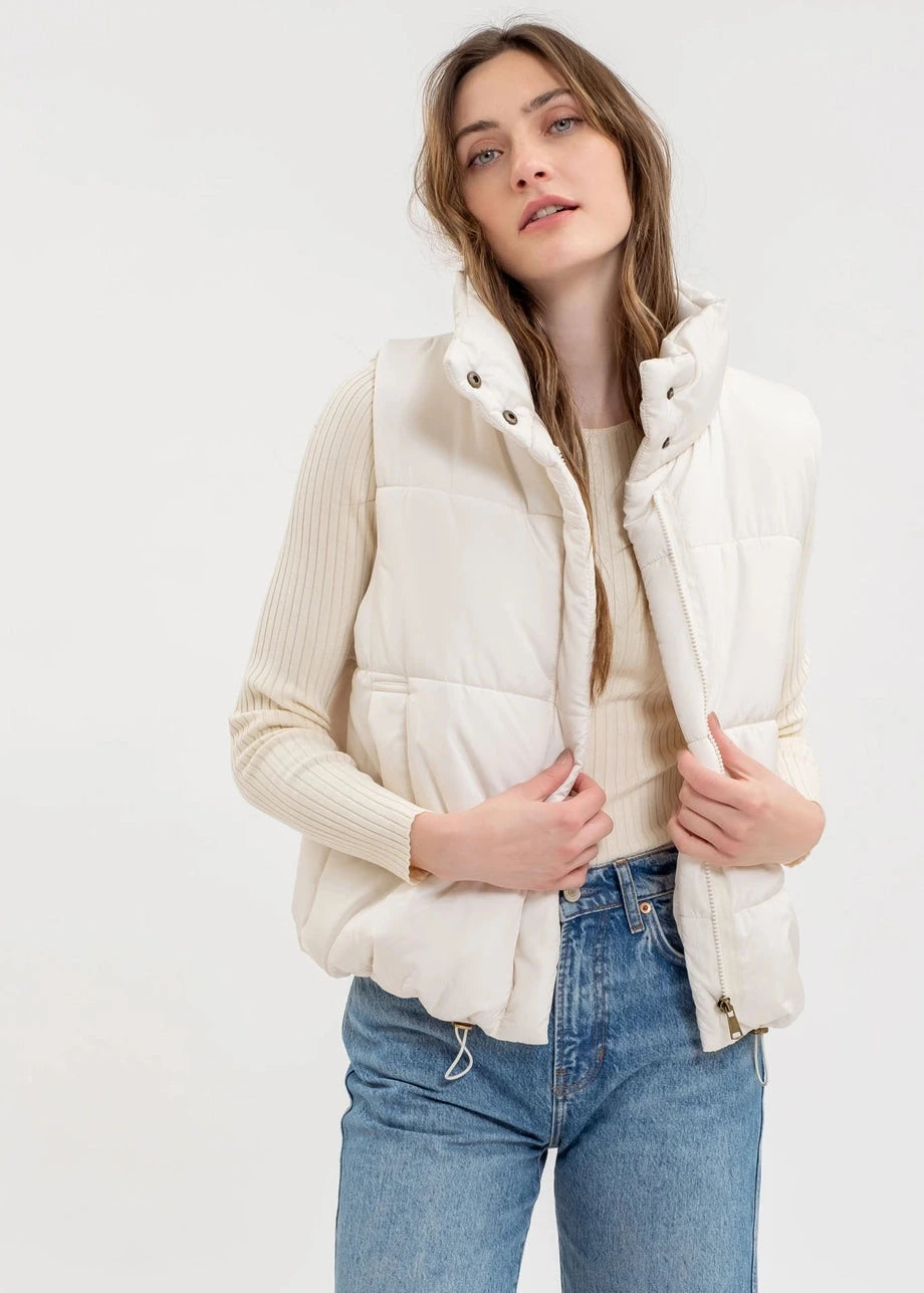 White Solid Zip Up Puffer Vest