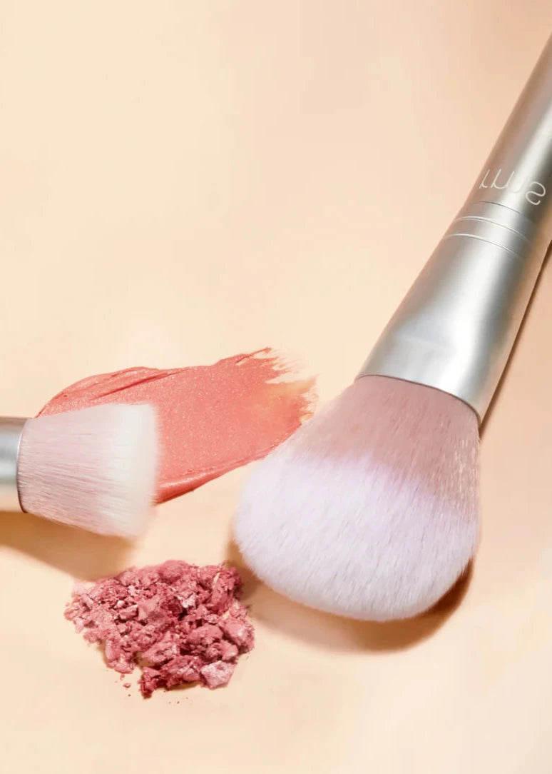 Skin2Skin Blush Brush